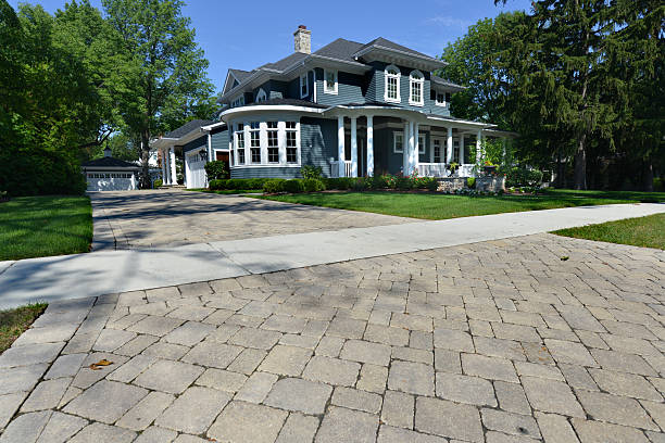 Best Professional Driveway Pavers  in Covington, VA